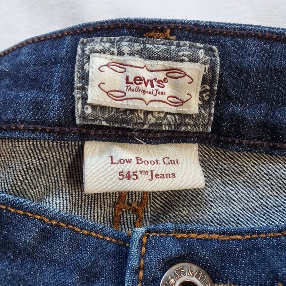 Levi's Low boot cut 545 blue jeans women's size 6 mid to darkish wash great cond - Picture 9 of 16